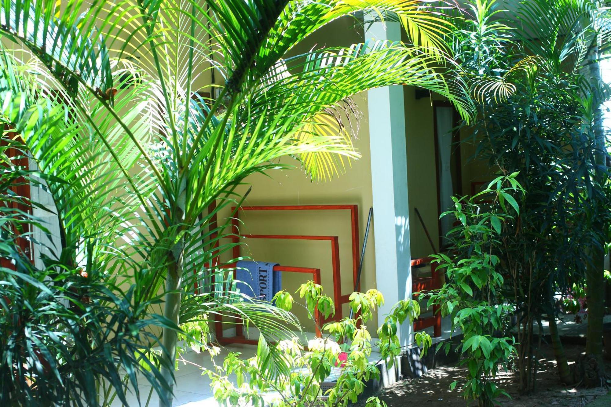 Three V Homestay Kuta  외부 사진
