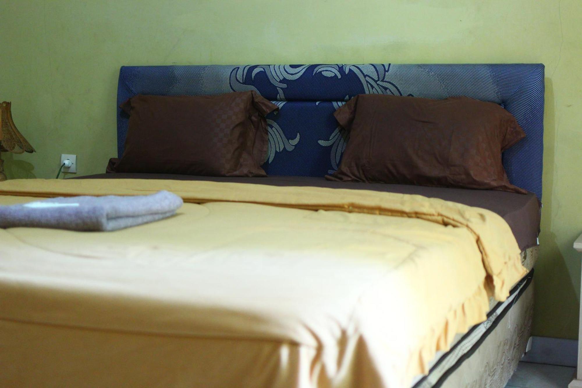 Three V Homestay Kuta  외부 사진