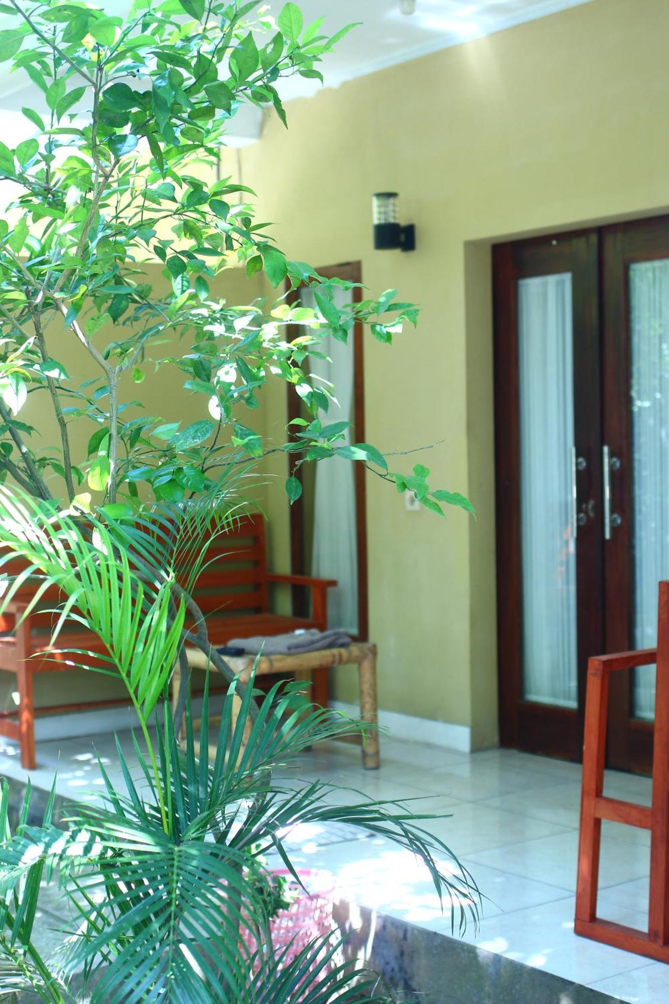 Three V Homestay Kuta  외부 사진