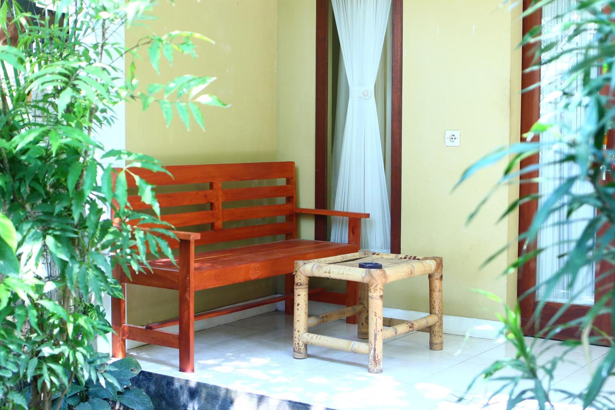 Three V Homestay Kuta  외부 사진