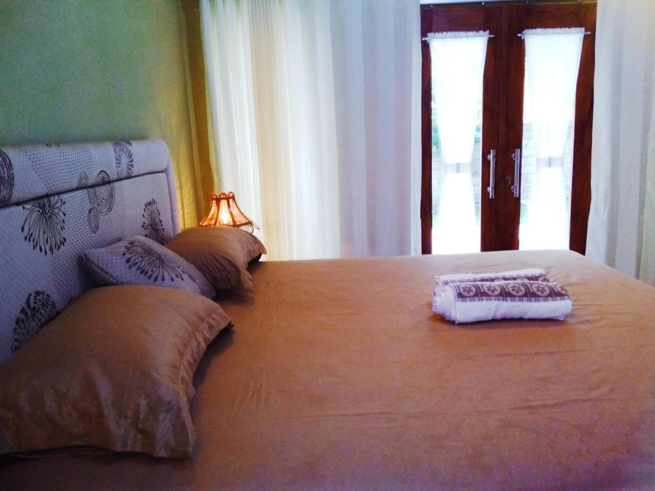 Three V Homestay Kuta  외부 사진